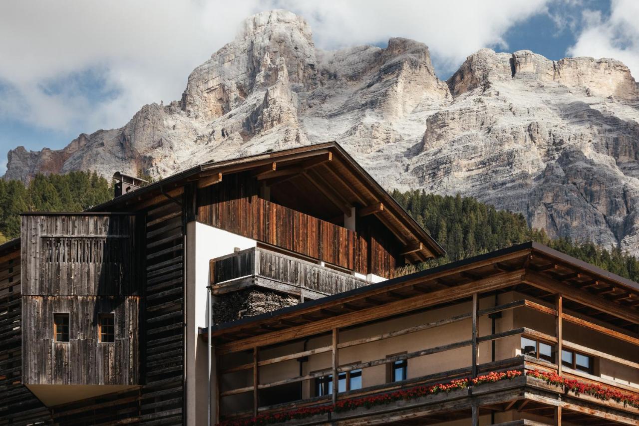 Lagació Hotel Mountain Residence San Cassiano  Exterior foto